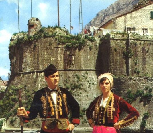Odora mornara i oficira Bokeljske mornarice