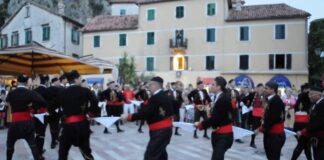 DAN BOKELJSKE MORNARICE – Kolo na Trgu od oružja, 26.06.2016.